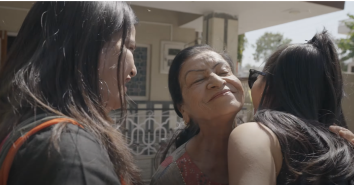 3 năm mới về Ấn Độ, Võ Hạ Trâm rơi nước mắt khi chia tay nhà chồng