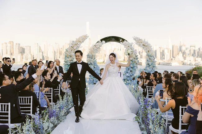 Cô dâu An Giang lấy kỹ sư Harvard: Đám cưới mặc tận 11 bộ váy