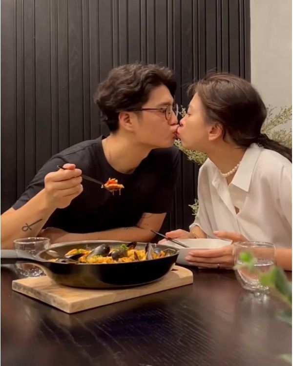 Ngô Thanh Vân được chồng chiều: Huy Trần nấu ăn, rửa bát đủ 3 bữa