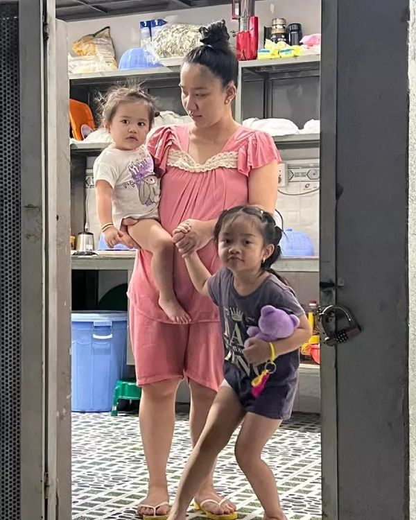 Vắng mặt trong sinh nhật vợ, Lê Dương Bảo Lâm vội nịnh “nóc nhà”