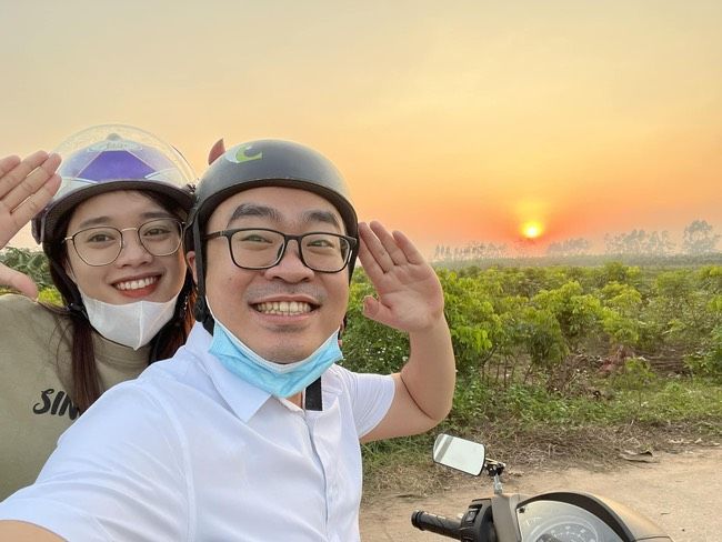 Yêu 3 tháng, chàng bác sĩ rước vợ về dinh bằng tuyệt chiêu đau bụng