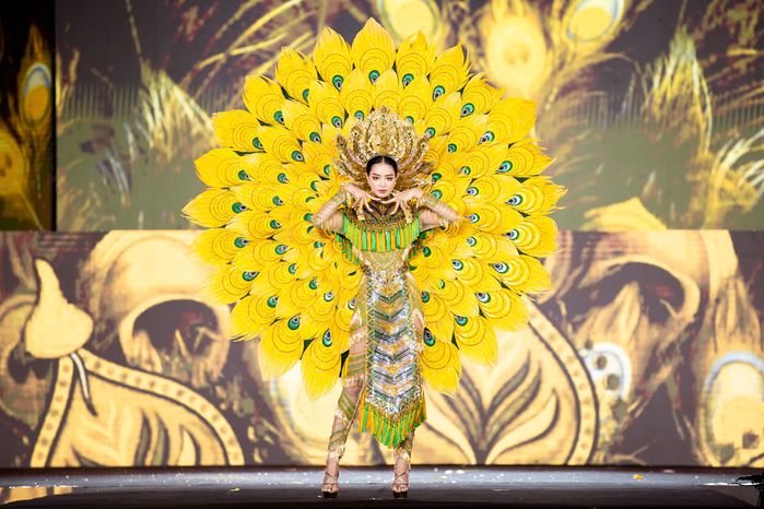 Mãn nhãn trước sân khấu của National Costume Miss Grand Vietnam 2024