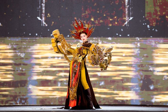 Mãn nhãn trước sân khấu của National Costume Miss Grand Vietnam 2024