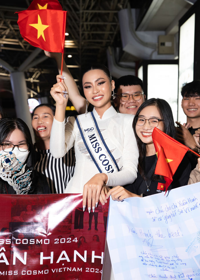 Hoa hậu Bùi Xuân Hạnh diện áo dài trắng, nhập cuộc Miss Cosmo 2024