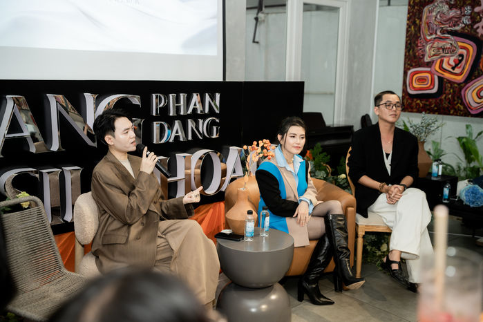 NTK Phan Đăng Hoàng một mình chinh chiến tại Milan Fashion Week 2025