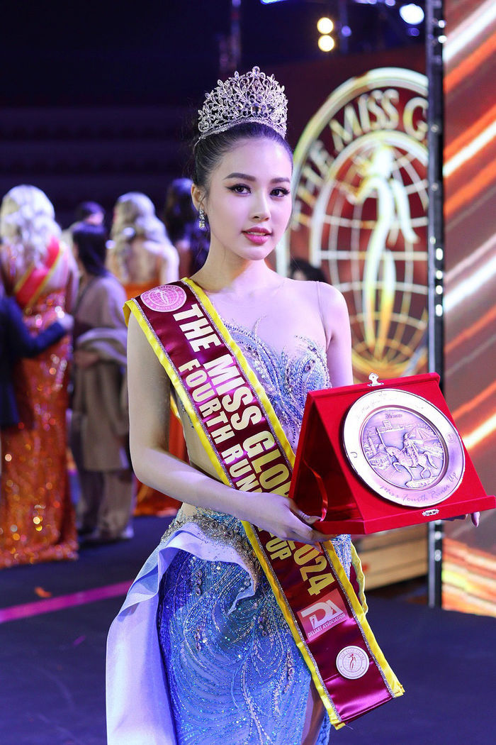 Đỗ Hà Trang xuất sắc mang về giải Á hậu 4 The Miss Globe 2024