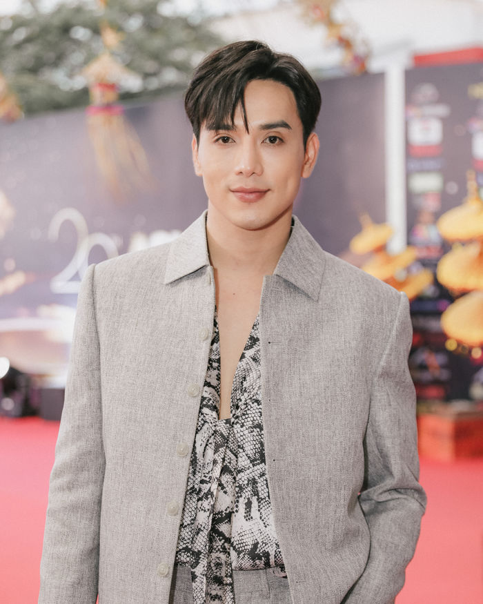 Thuận Nguyễn gây ấn tượng khi xuất hiện ở Asian Television Awards 2024