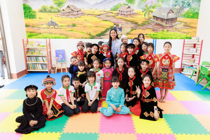 H’Hen Niê khánh thành 02 thư viện thân thiện tại Bắc Kạn