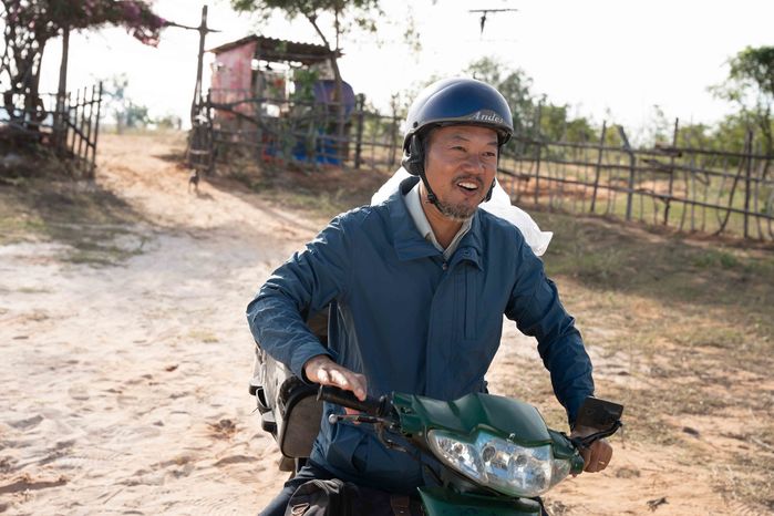 Long Đẹp Trai gây bất ngờ khi vào vai người cha tảo tần
