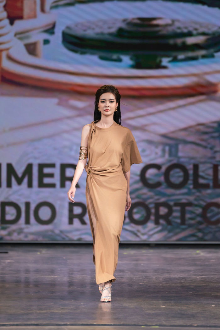 Miss Earth Vietnam 2025: Thảo Trang trân trọng thời khắc trên sân khấu