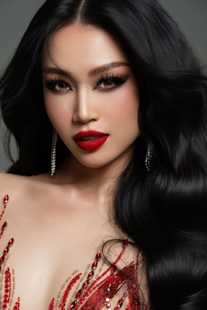 Nữ thạc sĩ Lê Thu Trà gây chú ý khi nhập cuộc Miss Grand Vietnam 2025