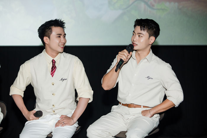 Hương Giang bắt tay cùng Chi Pu sản xuất show Hàng xóm mới