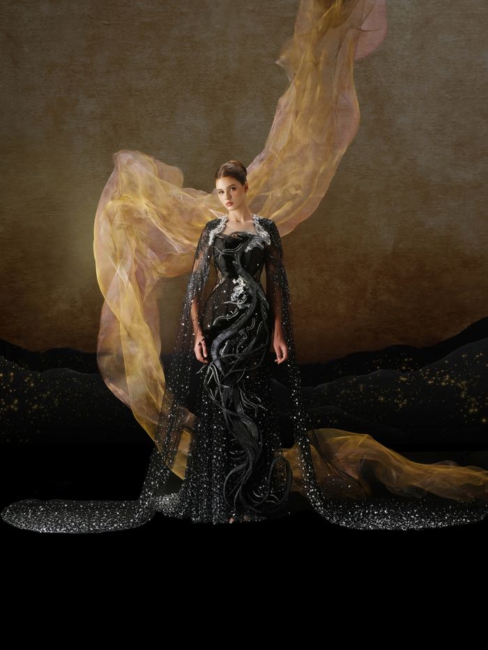 Linh Nga Couture mang BST Hồn Đất - Mạch Rồng đến Paris Fashion Week