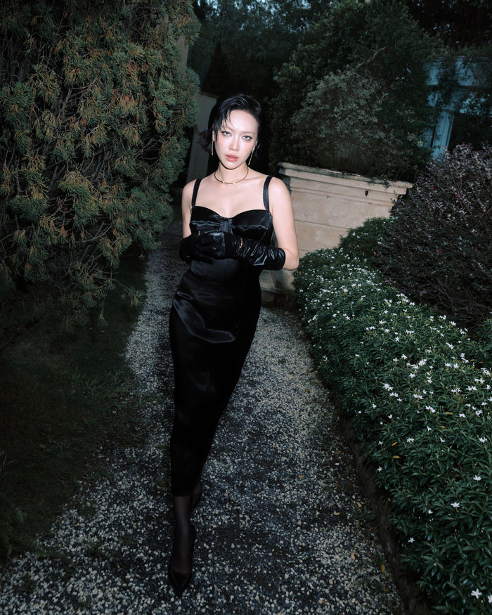 Diệu Nhi khi không diễn hài lại đầy cuốn hút với loạt ảnh thời trang