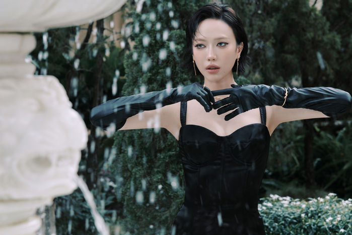 Diệu Nhi khi không diễn hài lại đầy cuốn hút với loạt ảnh thời trang