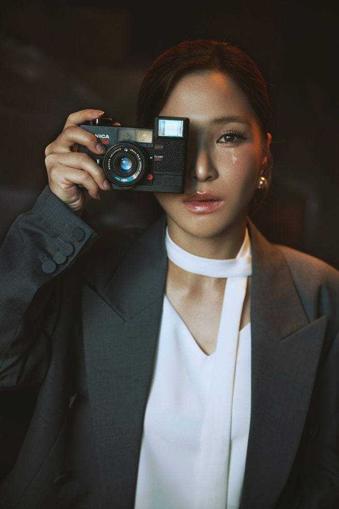 Hương Tràm trở lại với ballad cùng thông điệp độc nhất sự nghiệp