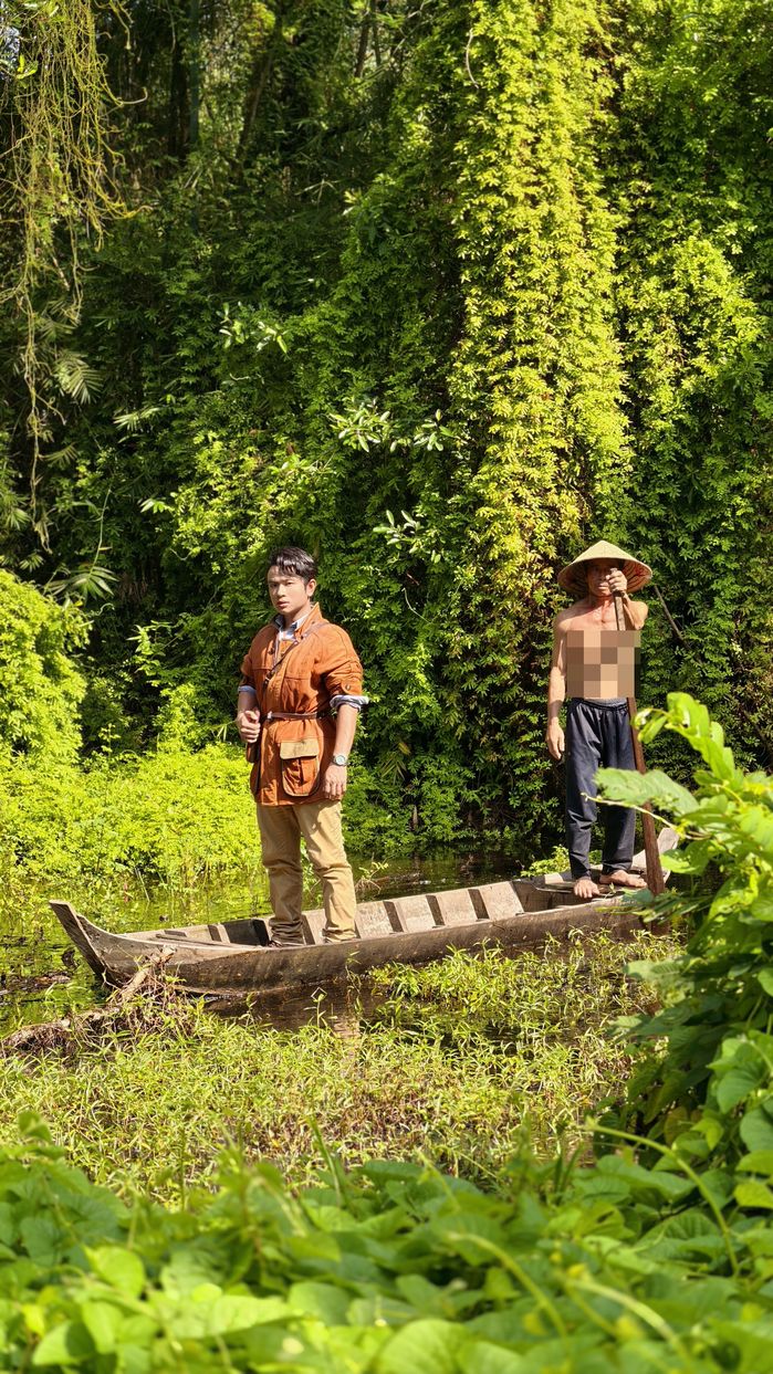 Ngọc Phụng tung MV Hoa trùng sinh đậm chất điện ảnh