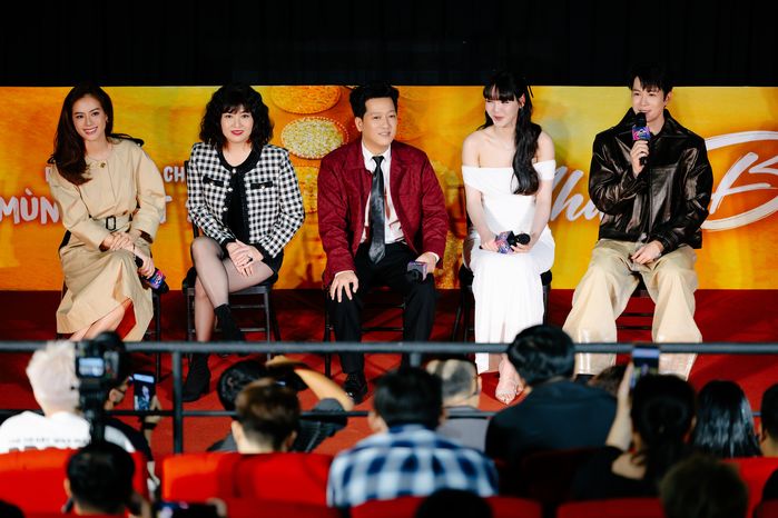 Trường Giang tâm huyết với Nhà ba tôi một phòng ở đường đua phim Tết