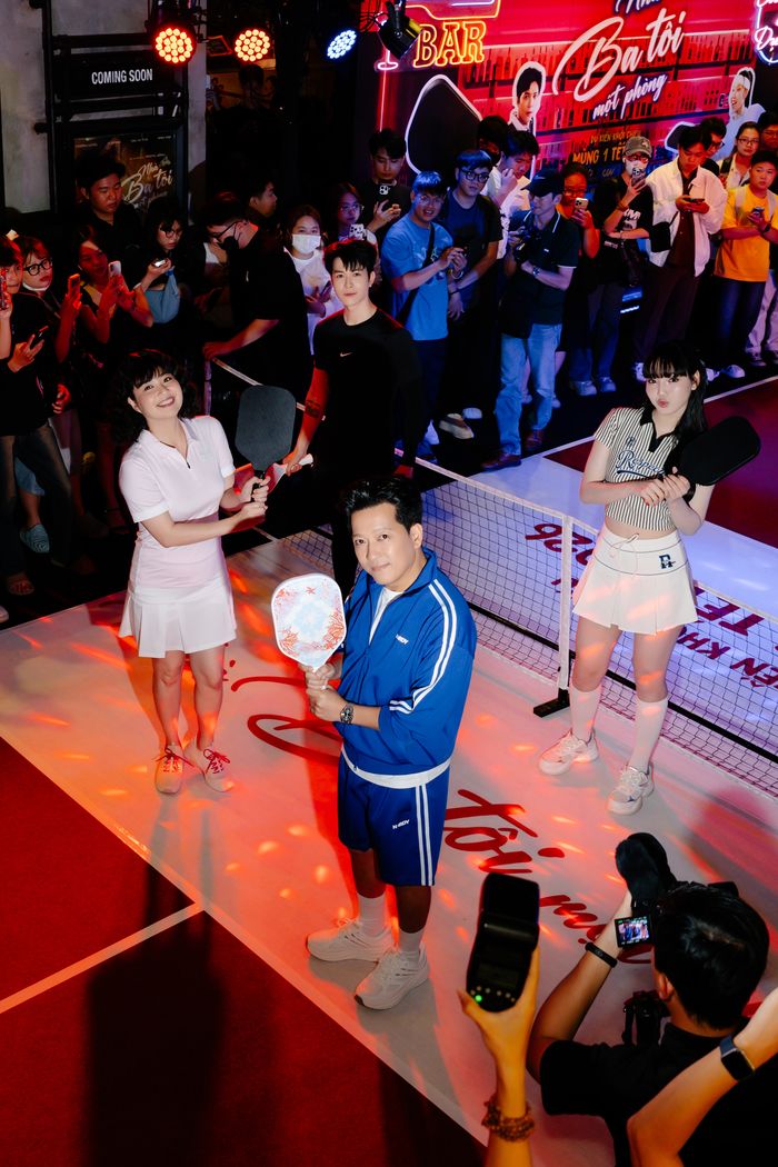 Trường Giang tâm huyết với Nhà ba tôi một phòng ở đường đua phim Tết