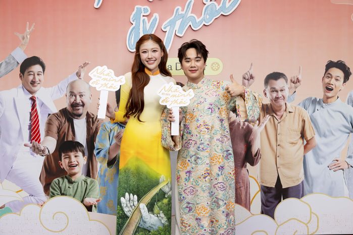 Uyển Ân tăng cân, khóc hết sức khi đóng phim Tết Nhà mình đi thôi