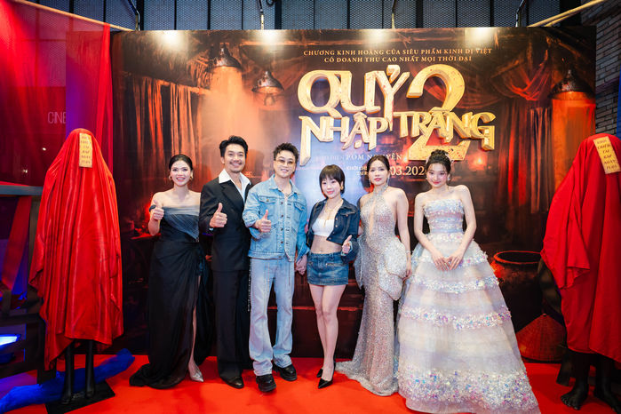 Dàn sao Việt quy tụ thảm đỏ phim Quỷ nhập tràng 2