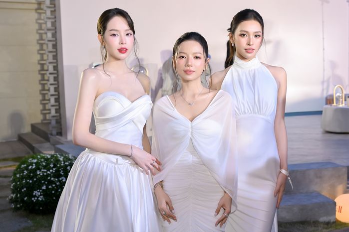 Baifern được fan chào đón nồng nhiệt khi quay trở lại Việt Nam