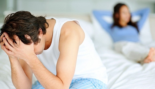 Chồng không gần gũi vì chê "cô bé" có mùi