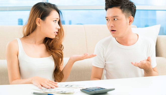 Vợ kiếm nhiều tiền hơn chồng: làm sao để hạnh phúc?