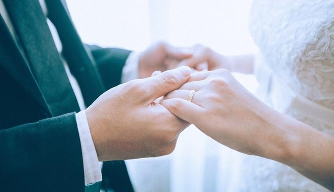 Duyên phận vợ chồng sẽ trọn vẹn khi bàn tay chỉ nắm một bàn tay