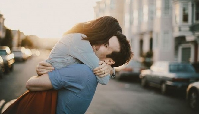 Để ghen tuông là gia vị ngọt ngào, đừng biến nó thành liều thuốc độc