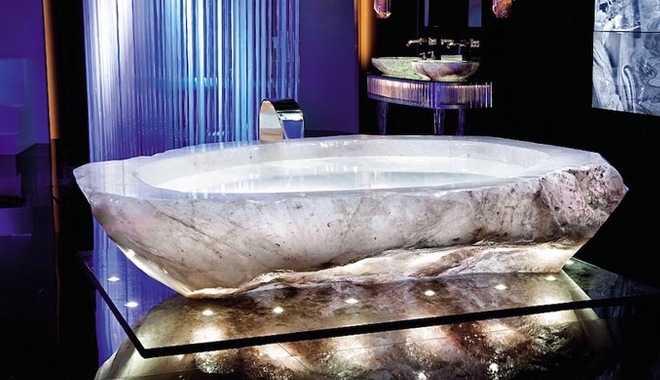 Cận cảnh bồn tắm đá quý đắt nhất hành tinh chỉ có ở Dubai