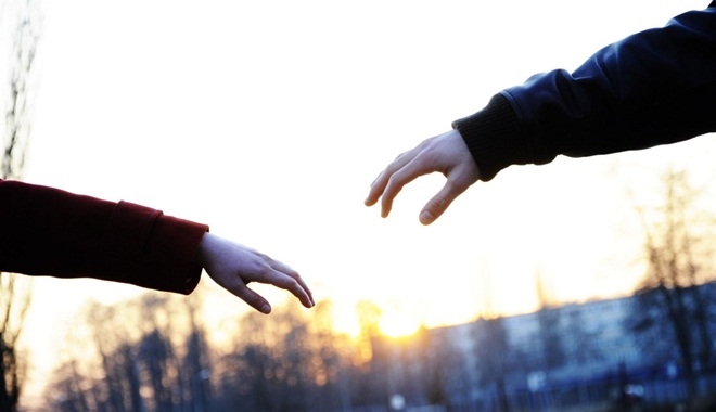 Chúng ta đừng yêu nữa - Buông tay nhau anh nhé, em mệt rồi