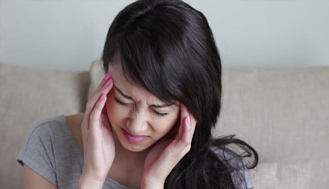 Những cách xoa bóp bấm huyệt giúp giảm nhanh đau đầu mà không cần dùng thuốc