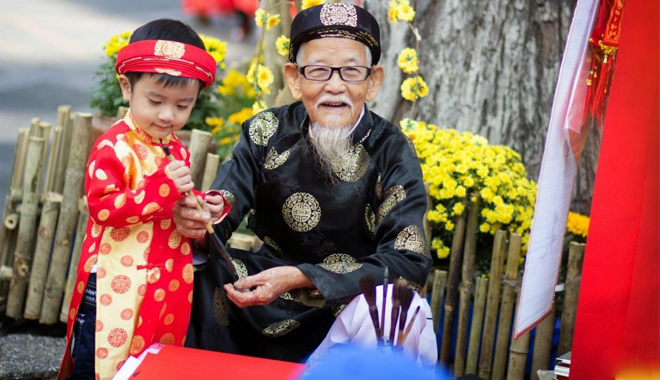 Những điều người Việt thường làm vào đêm Giao thừa để cầu mong năm mới sung túc, bình an 