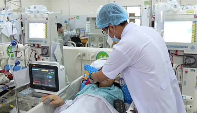 Góc cảnh tỉnh: Cô gái trẻ tính mạng nguy kịch, thận hư vĩnh viễn vì uống viên giảm cân