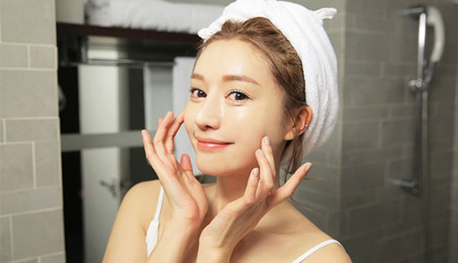 Điểm danh những món mỹ phẩm không thể thiếu trong ngày hè của những cô nàng da đẹp