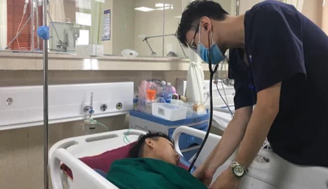 Nam sinh 15 tuổi bị đột quỵ, PGS Nguyễn Văn Thông: "ít vận động nguy cơ đột quỵ càng cao"