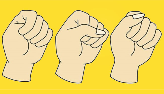 Cách nắm tay tiết lộ tính cách: Ngón cái hướng lên là người thông minh