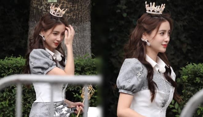 Ảnh hậu trường chưa chỉnh sửa của Angelababy gây sốt