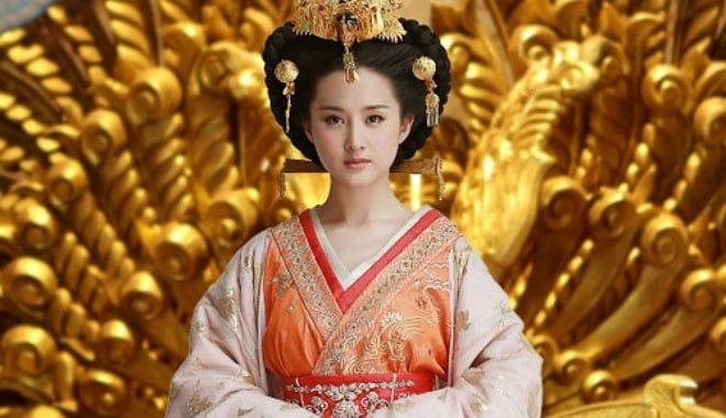 Không “gót sen 3 tấc”, Mã hậu vẫn khiến vua kính ái, quần thần kính nể