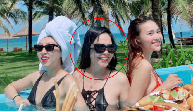 U60, mẹ ruột của Lan Ngọc gây sốt với vẻ trẻ đẹp đến khó tin