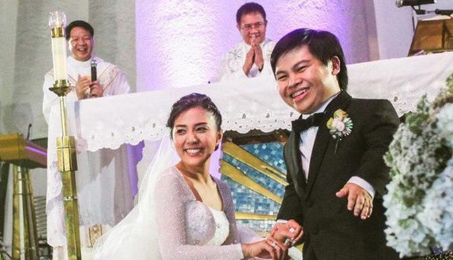 Chuyện tình đẹp như cổ tích của cặp đôi đũa lệch: Chồng thấp vợ cao
