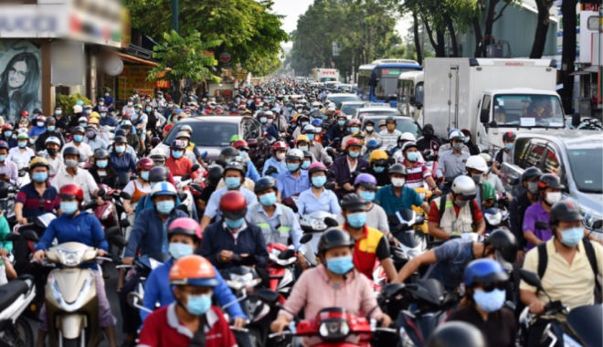 Nguy cơ lây Covid-19 từ các điểm ùn tắc GT: Người dân hạn chế ra đường