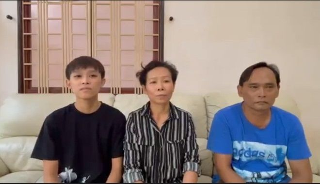Bố mẹ Hồ Văn Cường khẳng định biết con trai kiếm bao nhiêu tiền