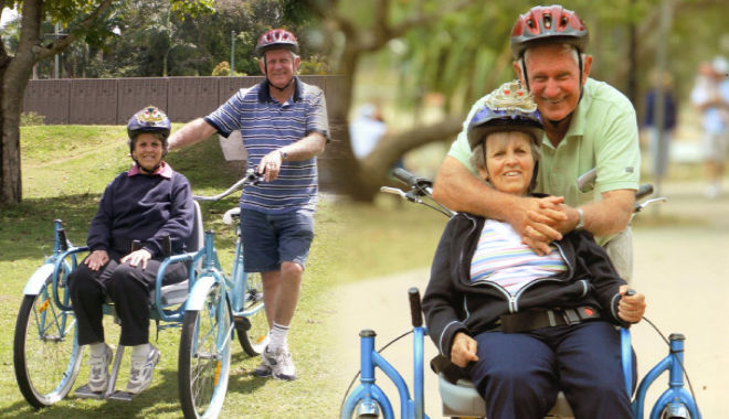 Cụ ông làm chiếc xe đạp đặc biệt tặng vợ bệnh Alzheimer