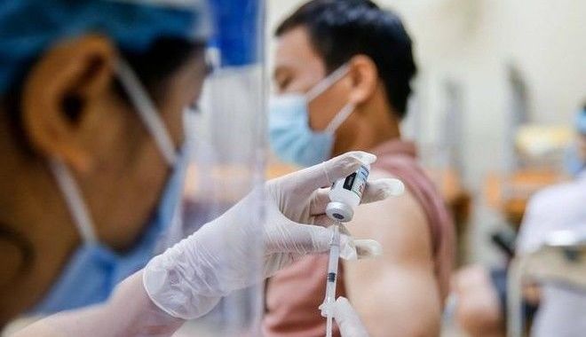 Đề xuất tiêm mũi 3 vắc xin Covid-19: Đối tượng nào sẽ được ưu tiên?