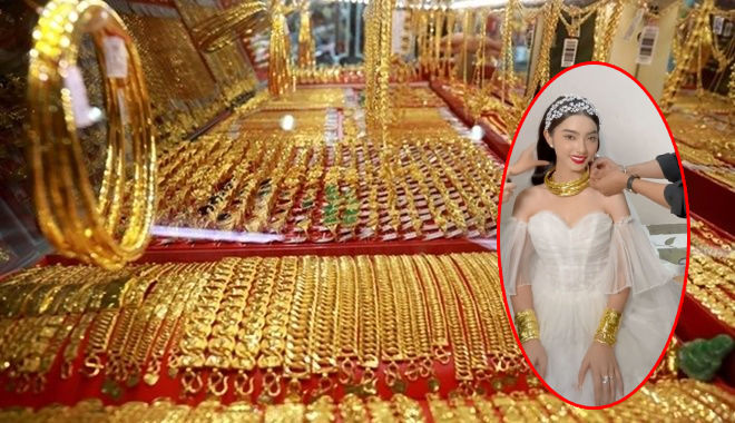 Giá vàng vượt 62 triệu đồng /lượng: "Chị em mau cưới chồng để có vàng"