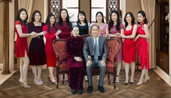 Nghệ An - Hà Tĩnh khoe sinh con gái một bề, có nhà tận 10 công chúa