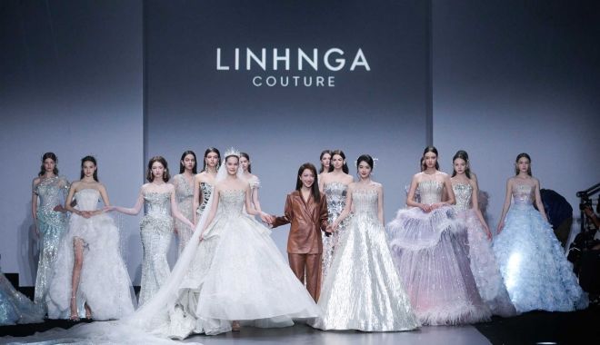 Linh Nga Couture giới thiệu BST mang tên Azure Reverie tại Thượng Hải